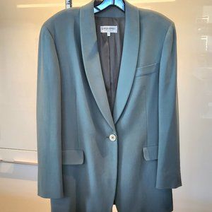 GIORGIO ARMANI LE COLLEZIONI WOMAN'S SUIT